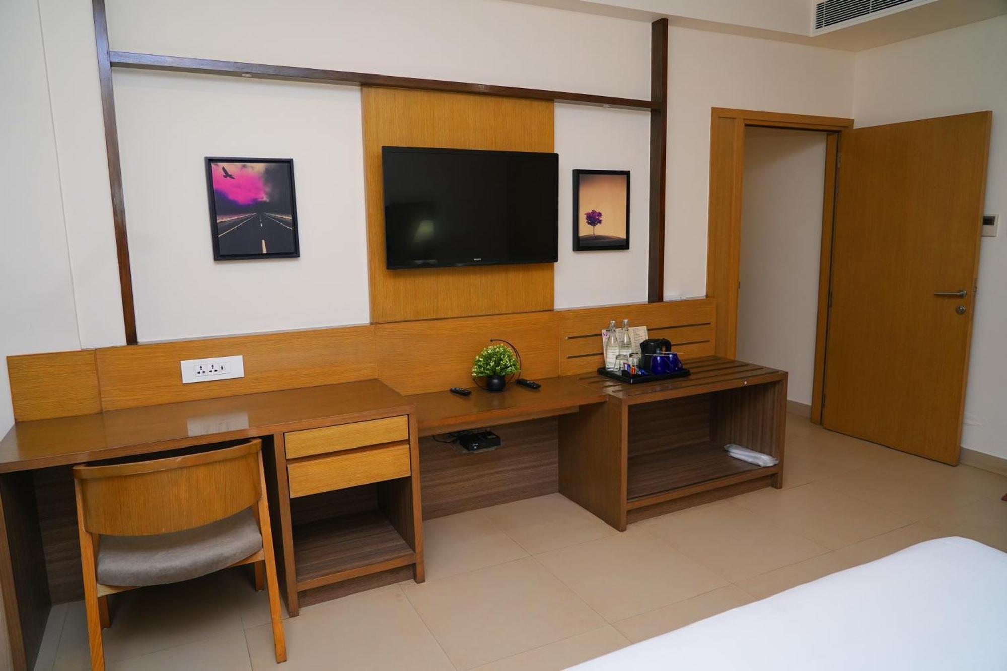 Purple Cloud Hotel Devanahalli Buitenkant foto